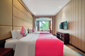 Huabei Hotel on West Lake
