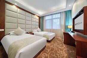 Huabei Hotel on West Lake