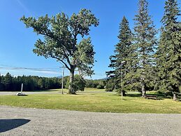 Cascade Inn