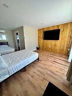 Cascade Inn