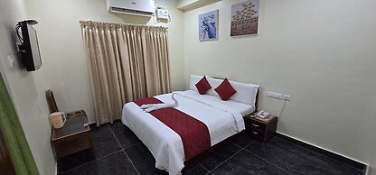 HOTEL KCR GRAND