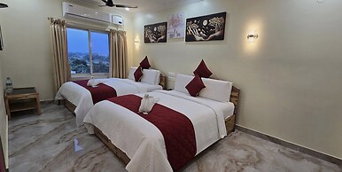 HOTEL KCR GRAND