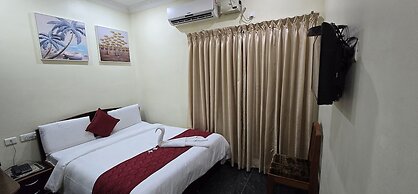 HOTEL KCR GRAND