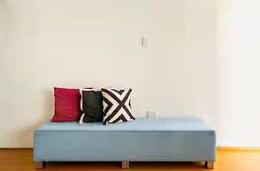 Bondi Beach Hub-beachside Escape