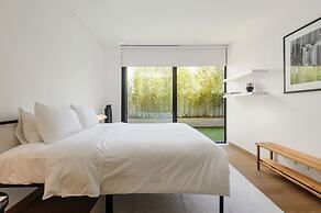 w Harmonious 3BR With Private Terrace in Polanco