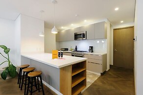 w Harmonious 3BR With Private Terrace in Polanco