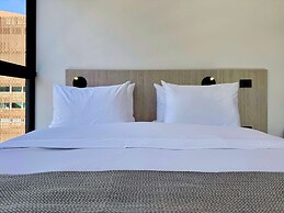 w Magical Loft in Santa Barbara
