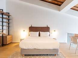 w Stylish Duplex in Laureles