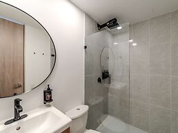 w Amazing 1BR in Laureles