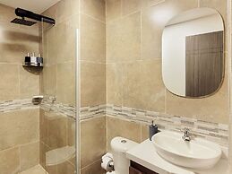 w Stunning 1BR in Laureles