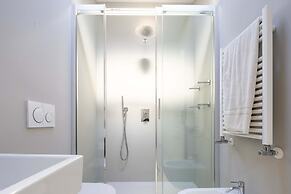 w Amazing 2BR in Centric in Florencia