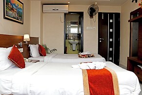Hotel Tara Suites