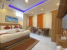 Hotel Tara Suites