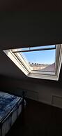 Spacious 3 Bed 2 Baths Free Wifi Central Location