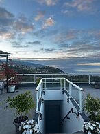 Miguel's Seaview Corner
