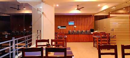 R Narayan Pleasant Inn Hotel - Guptkashi