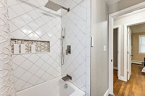 Modern Home w/ Spacious Yard in Springfield!