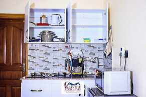 Lux Suites Luxylife Studios Kenol
