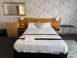 The Clarendon Hotel