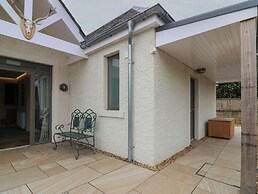 Lower Lodge
