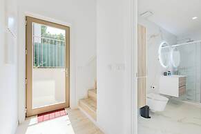 The Sunny Duplex at BoaVista Flats