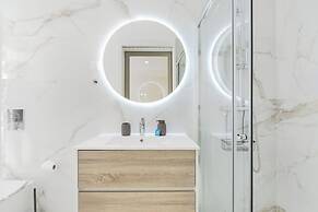 The Sunny Duplex at BoaVista Flats