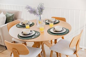 The Sunny Duplex at BoaVista Flats