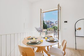 The Sunny Duplex at BoaVista Flats
