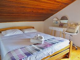 Villa Paraiso with Pool