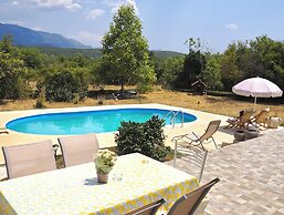 Villa Paraiso with Pool