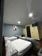 La Cabaña Hotel