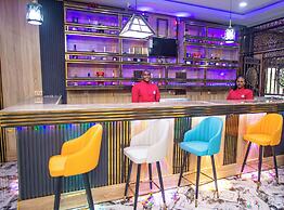 Immaculate Excellence Luxury Hotel