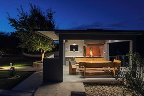 Villa River Rose With Pool and Jacuzzi