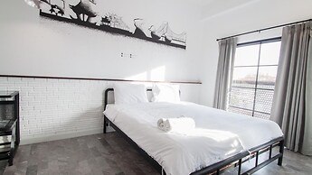 V1 Room Hotel