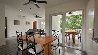 Tablas Seaview Homestay