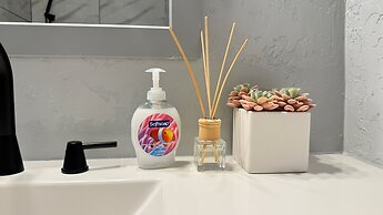 Budget-friendly Studio in OKC Private Entry 20-3