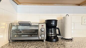 Budget-friendly Studio in OKC Private Entry 20-3