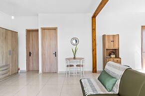 Grand Bay Heights C8