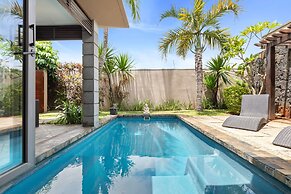 Athena Villa D10