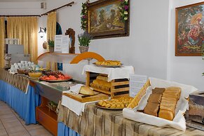 Palm Bay Hotel Sissi