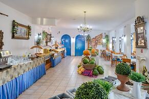 Palm Bay Hotel Sissi