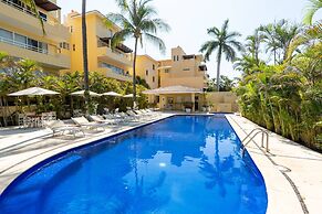 Sleeps 10 Views Beach 1 Block