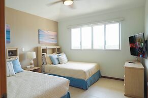 Sleeps 10 Views Beach 1 Block