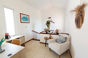 Sleeps 10 Views Beach 1 Block