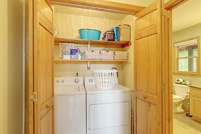 Year-round Mtn View: Pet-friendly Murphy Retreat