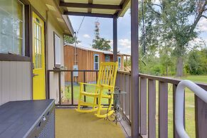 5 Mi to Mt Vernon Shops: Peaceful Cottage!