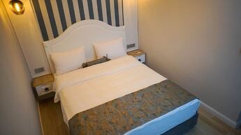 Beyaz Ev Hotel Restaurant