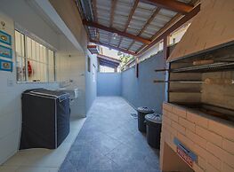 Casa pet Friendly c Churrasqueira em Boraceia
