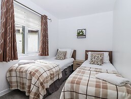 Valley Lodge 20