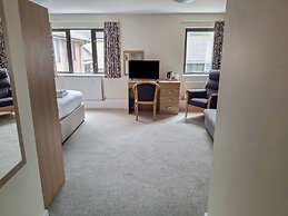 Marine Court First-floor Sleeps 3